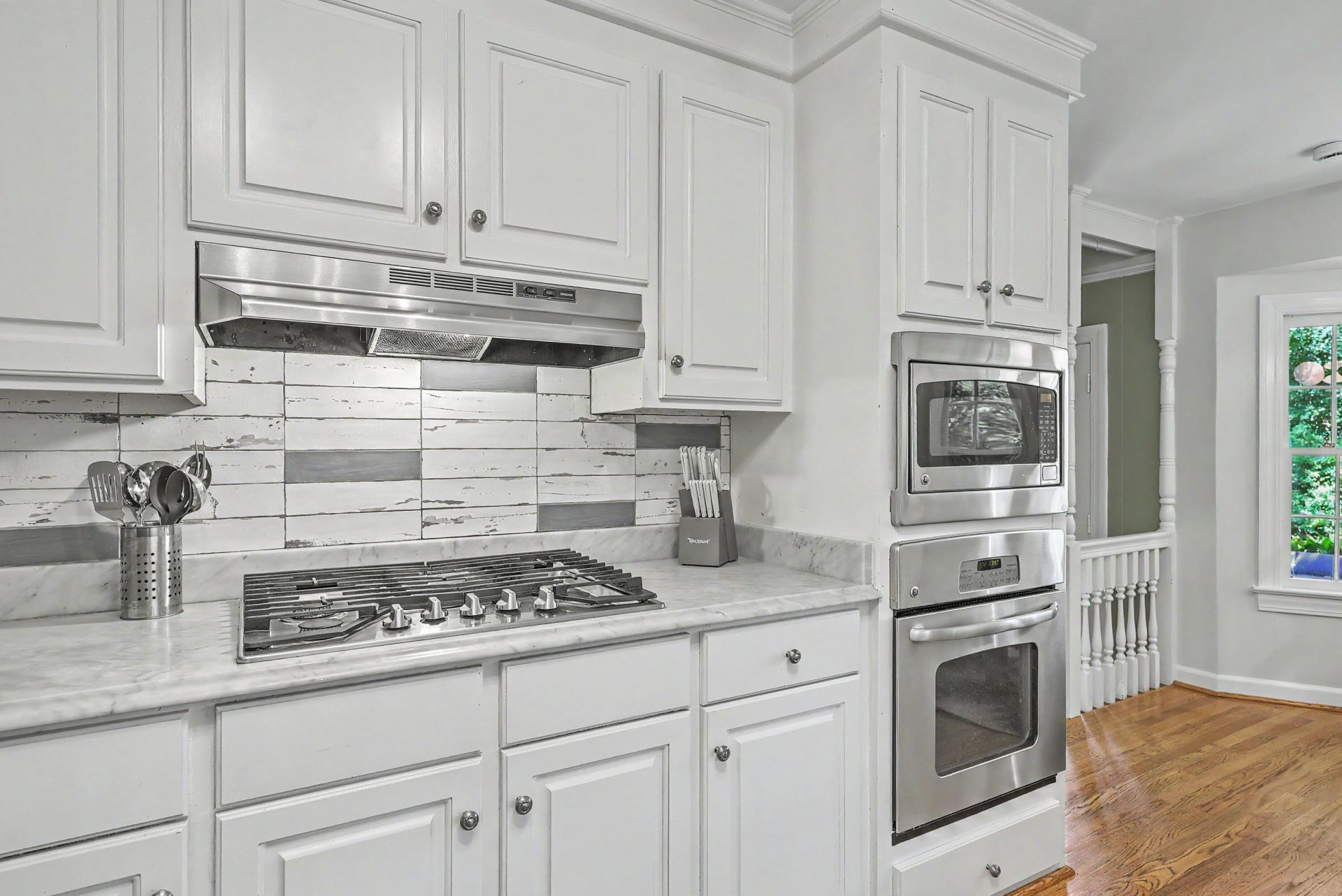 910 Regatta Road Photo 13