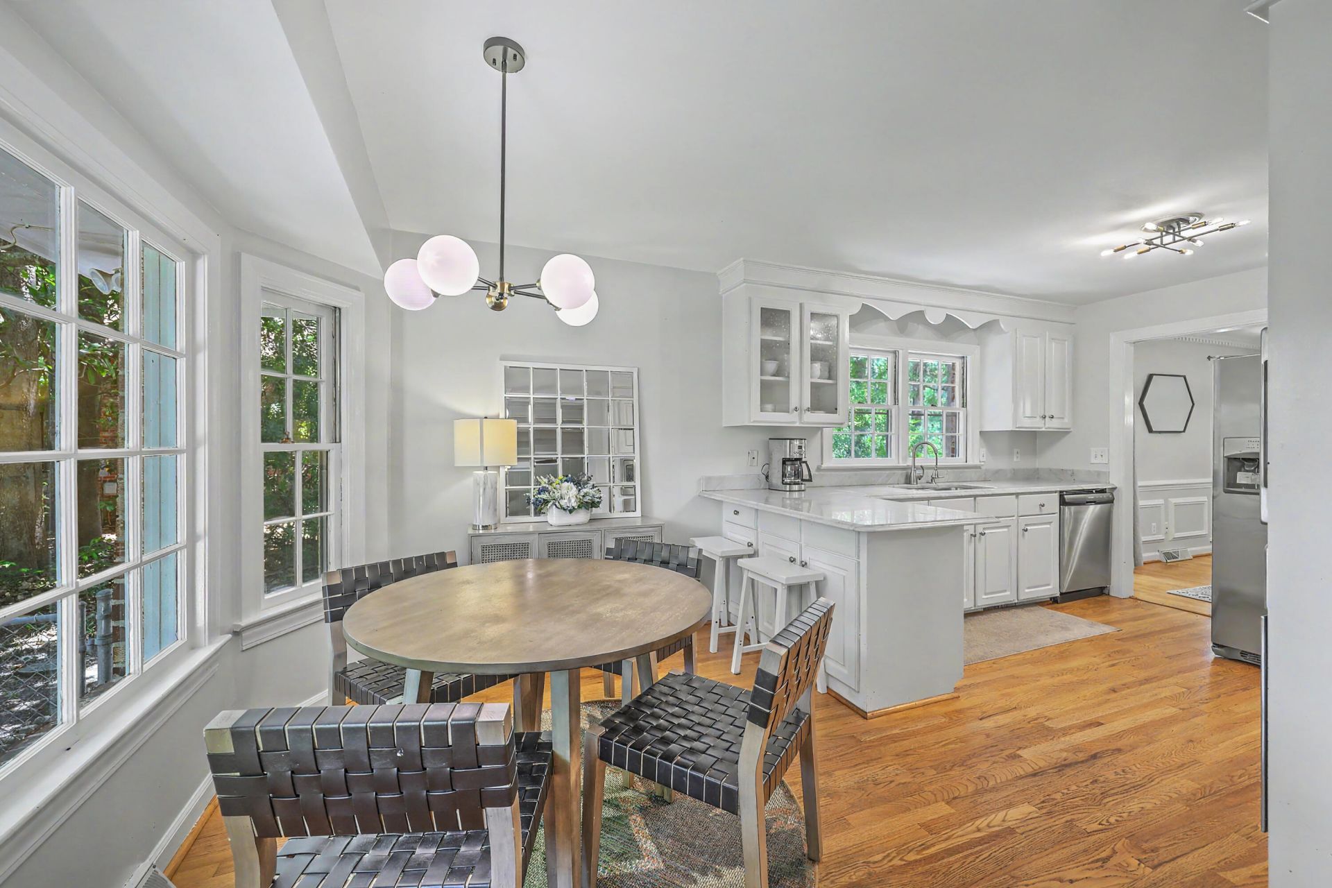910 Regatta Road Photo 17