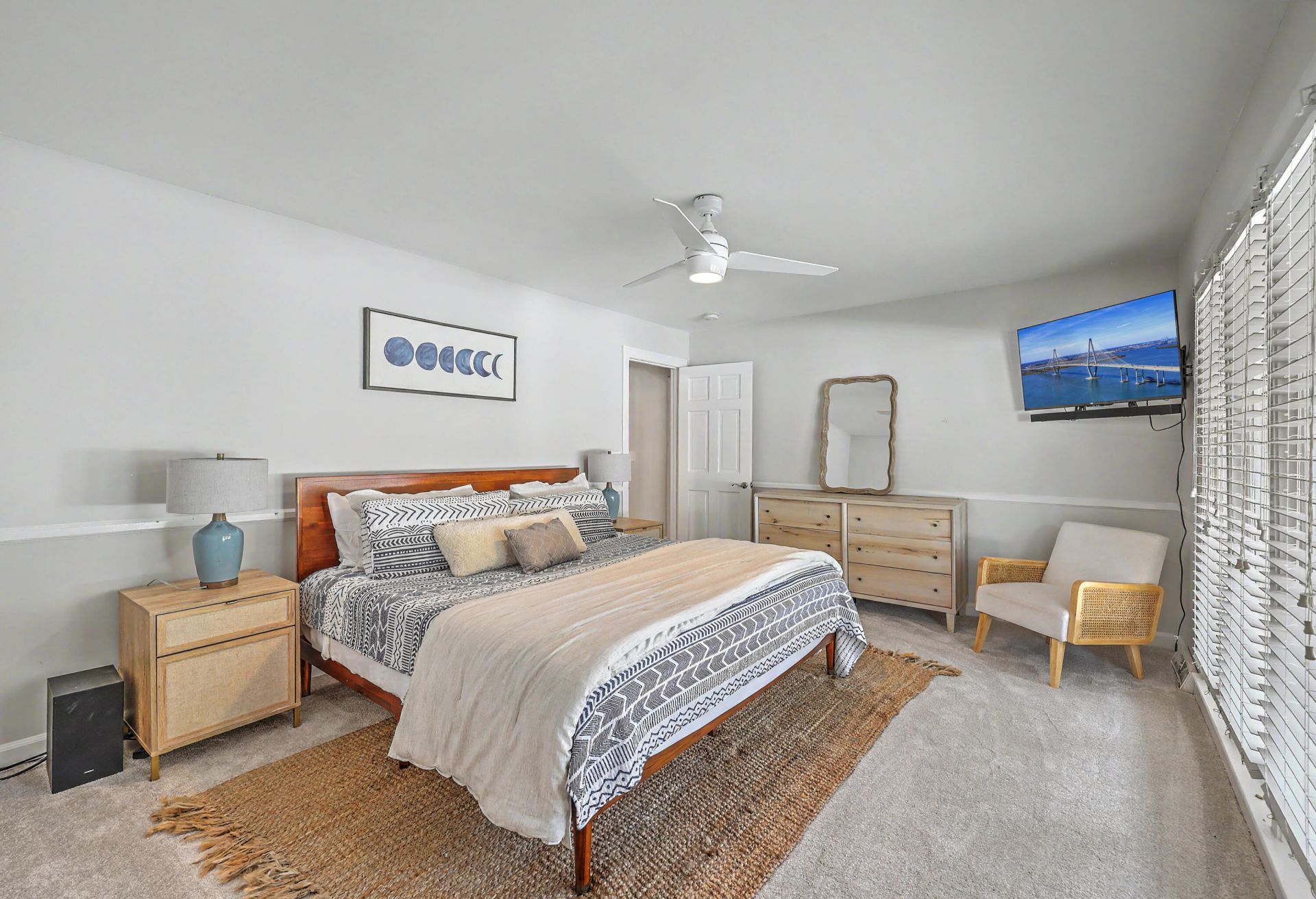 910 Regatta Road Photo 23