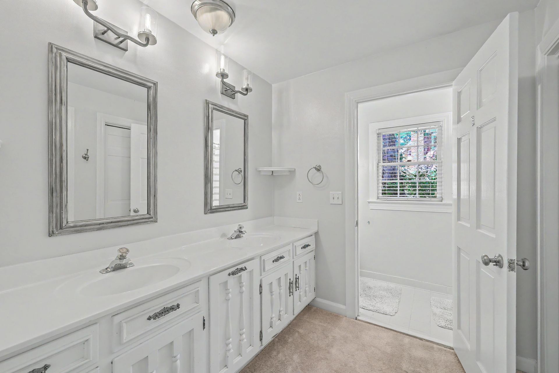 910 Regatta Road Photo 25