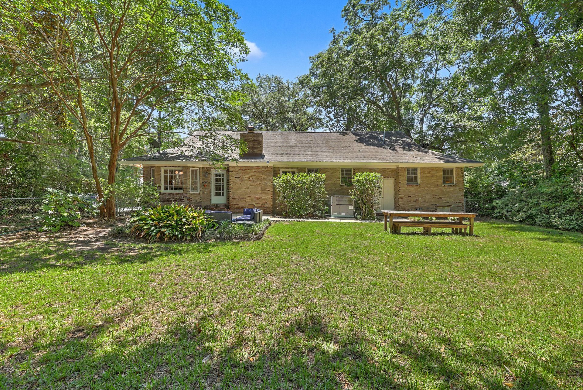 910 Regatta Road Photo 36