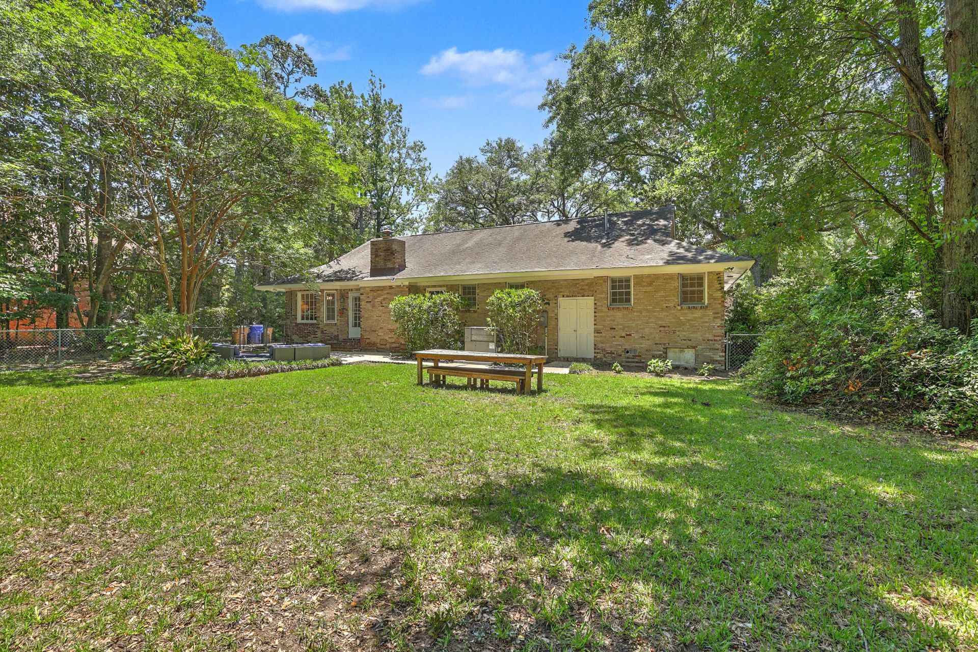 910 Regatta Road Photo 37