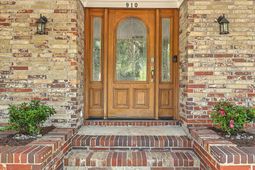 910 Regatta Road photo 4