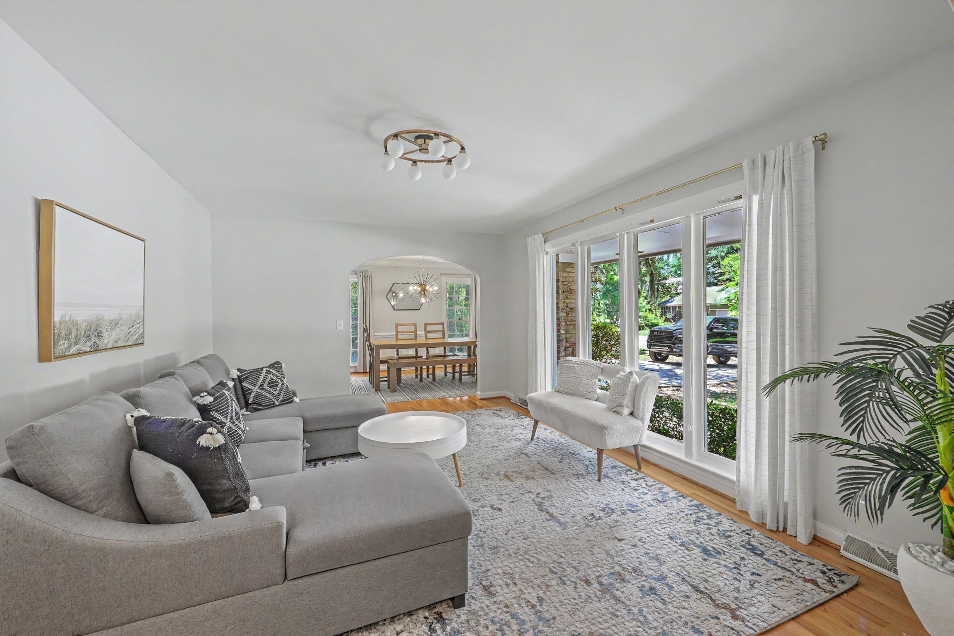 910 Regatta Road Photo 7
