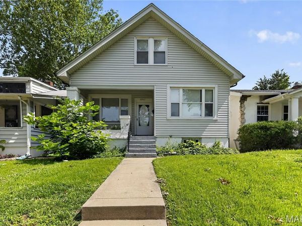 6847 Corbitt Avenue , University City, MO 63130
