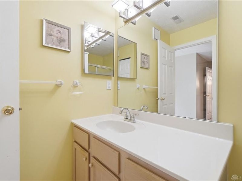 6611 Brigham Square, Unit 4, Centerville, OH 45459 Photo 13