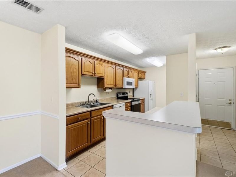 6611 Brigham Square, Unit 4, Centerville, OH 45459 Photo 6