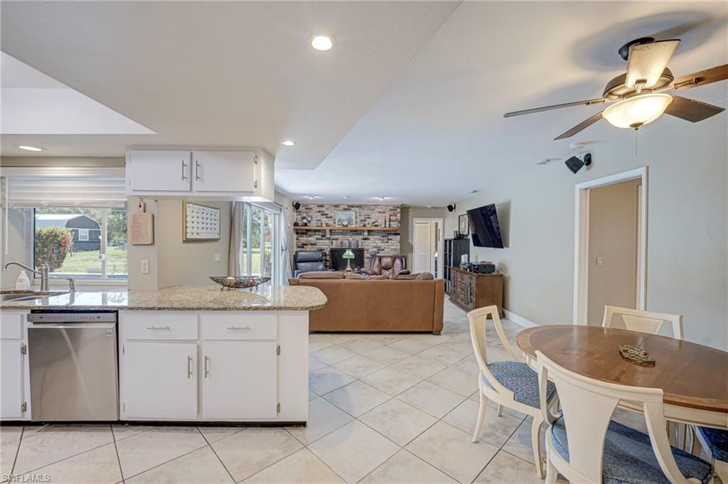 19250 Tammy Ln , North Fort Myers, FL 33917 Photo
