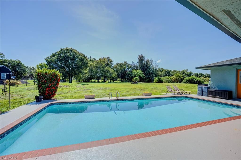 19250 Tammy Ln , North Fort Myers, FL 33917 Photo