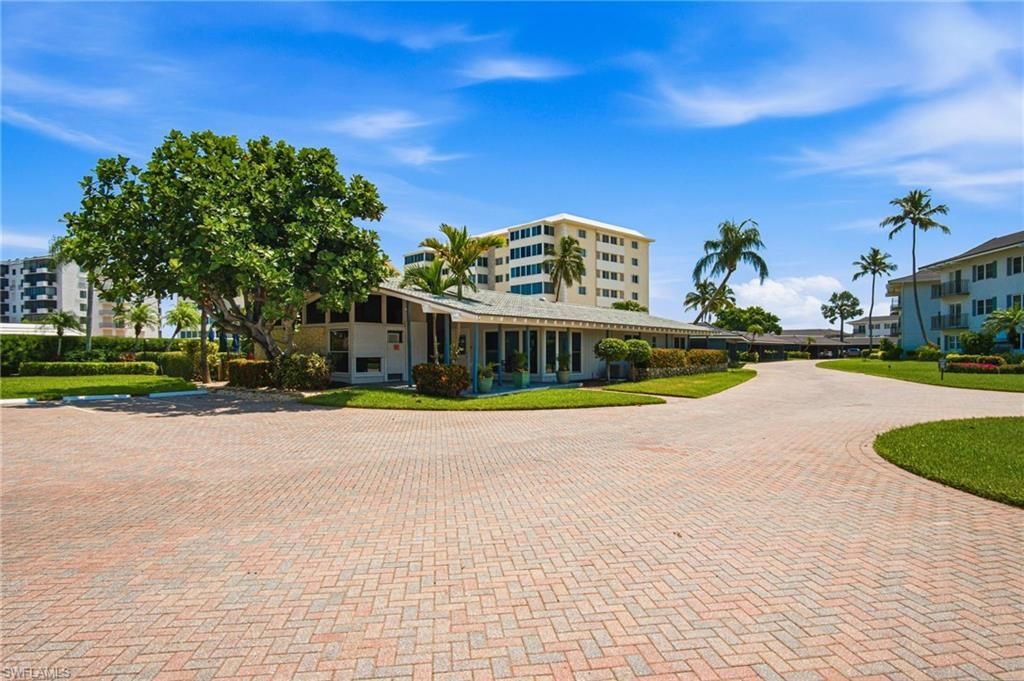 3400 Gulf Shore Blvd N, Unit L8, Naples, FL 34103 Photo