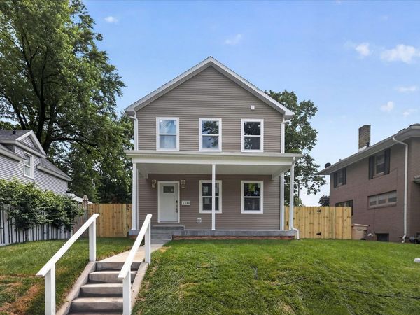 1026 Clover Street, South Bend, IN 46615