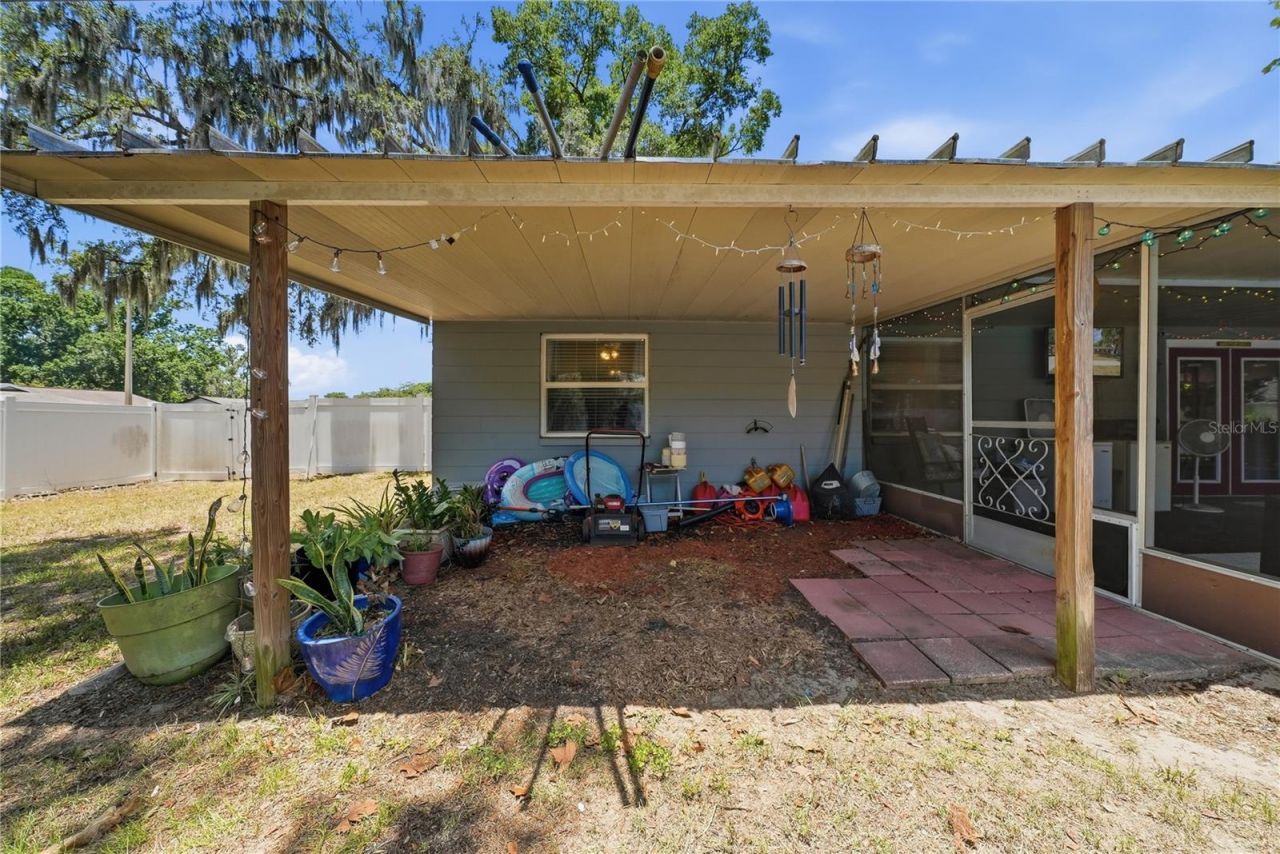3801 Upland Place, Valrico, FL 33594 Photo