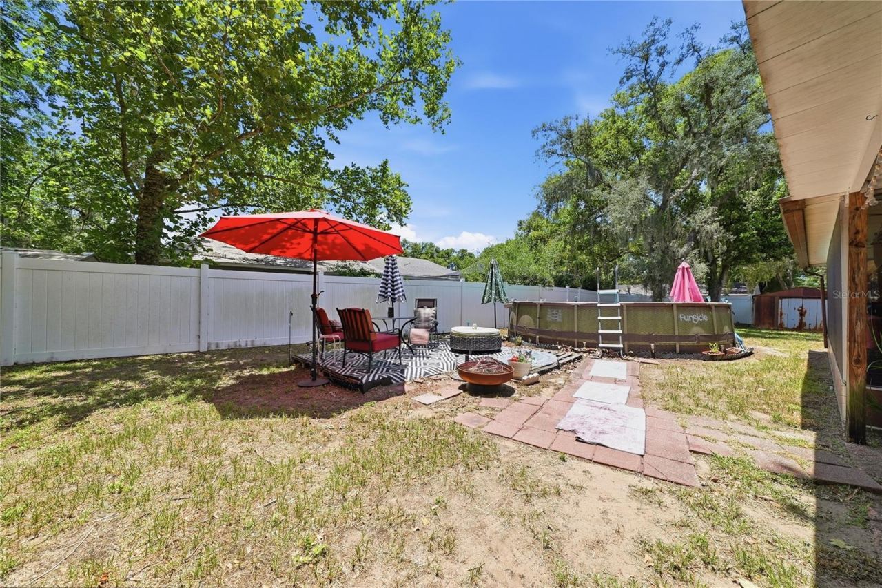 3801 Upland Place, Valrico, FL 33594 Photo