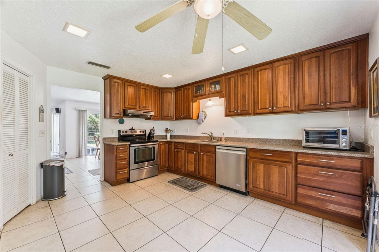 5450 Allen Street , Mims, FL 32754 Photo