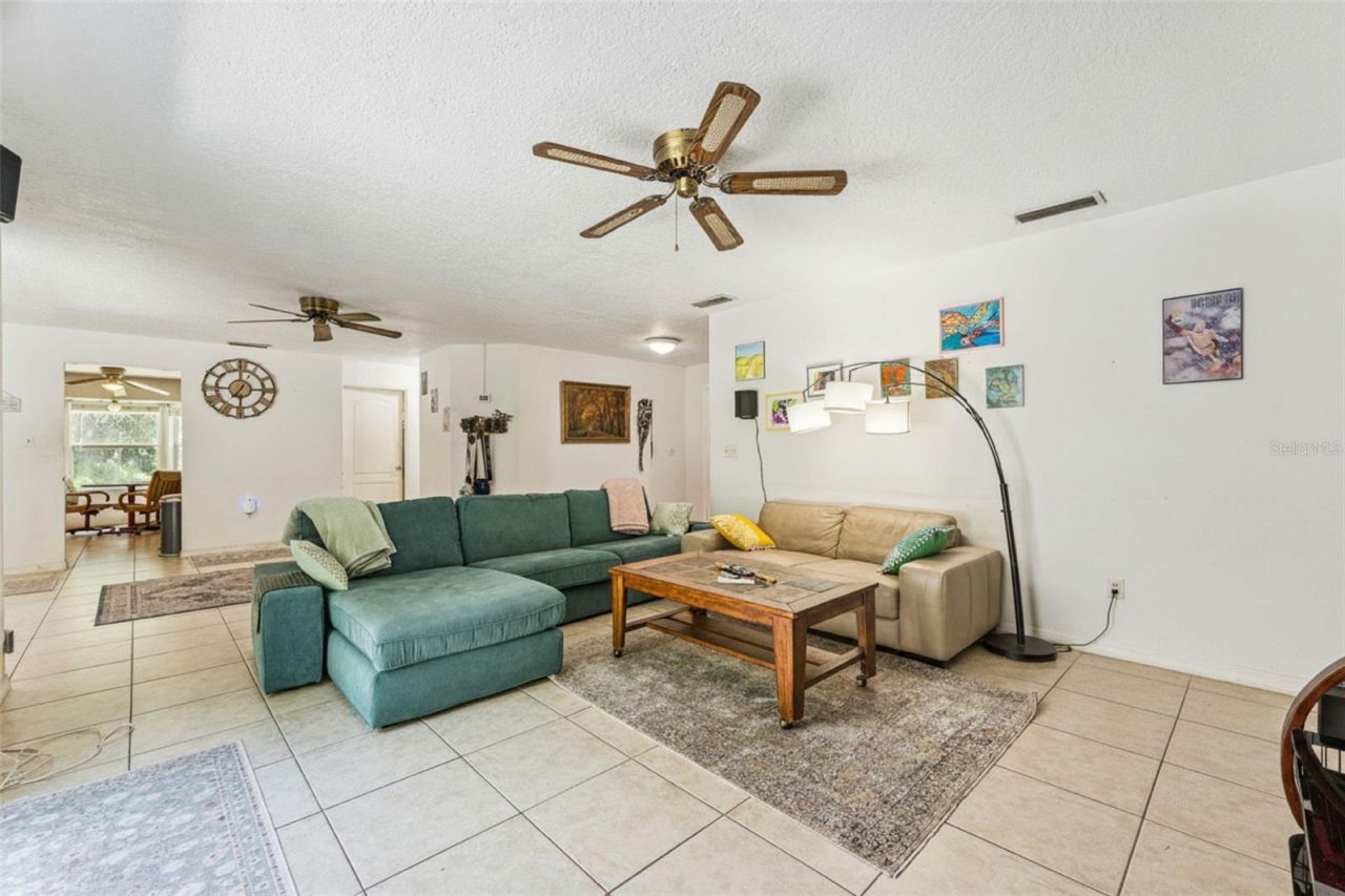 5450 Allen Street , Mims, FL 32754 Photo