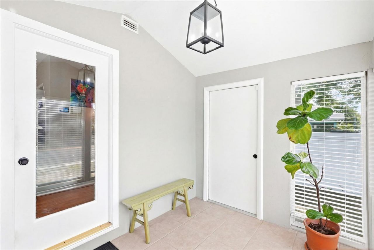 3220 16th Street N, Saint Petersburg, FL 33704 Photo