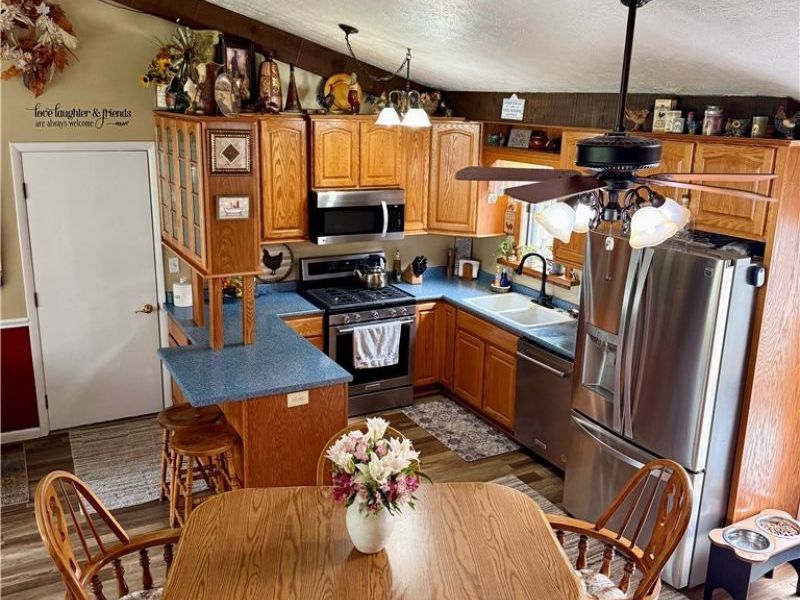 572 Hughes Drive, Tallmadge, OH 44278 Photo 12