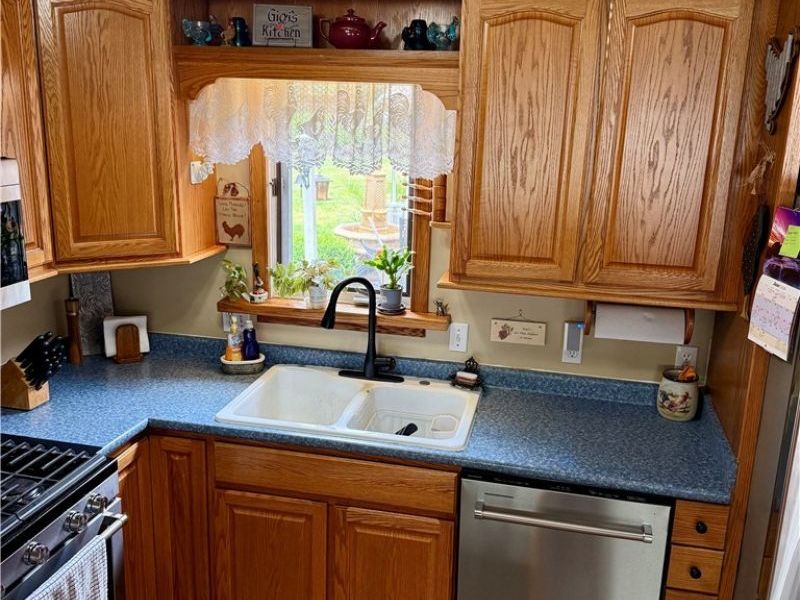 572 Hughes Drive, Tallmadge, OH 44278 Photo 15