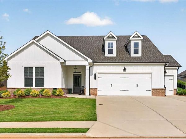 134 Oakdale Road , Jefferson, GA 30549