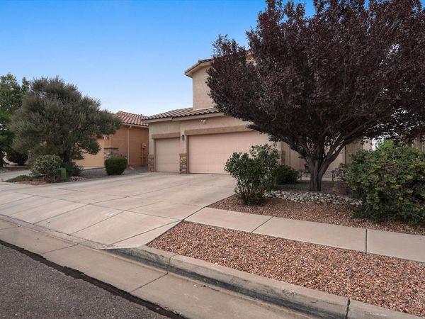 8319 Go West Road NW, Albuquerque, NM 87120