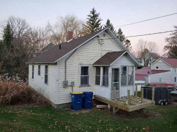100 Church STREET, Ontario, WI 54651