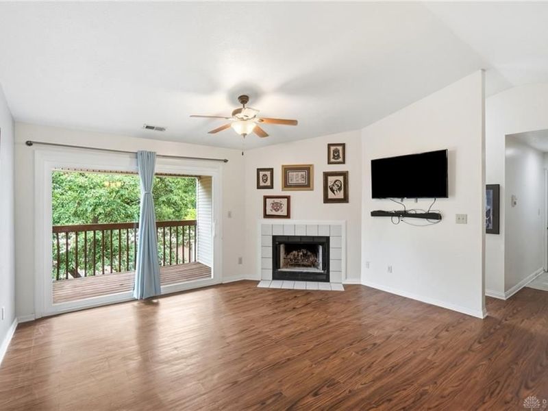 1440 Hollow Run, Unit 11, Centerville, OH 45459 Photo 6