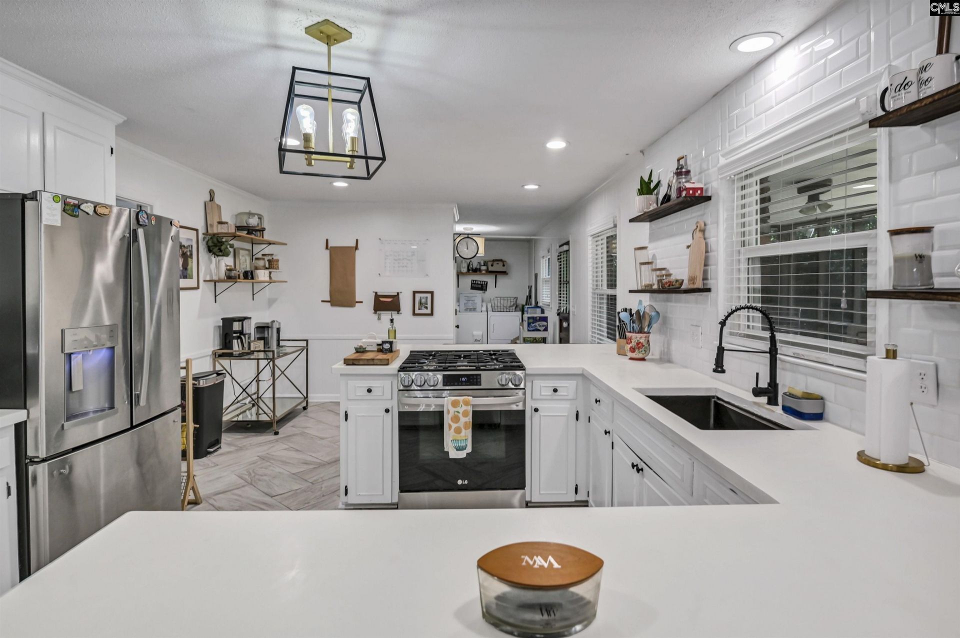 818 Kingsbridge Road Photo 13