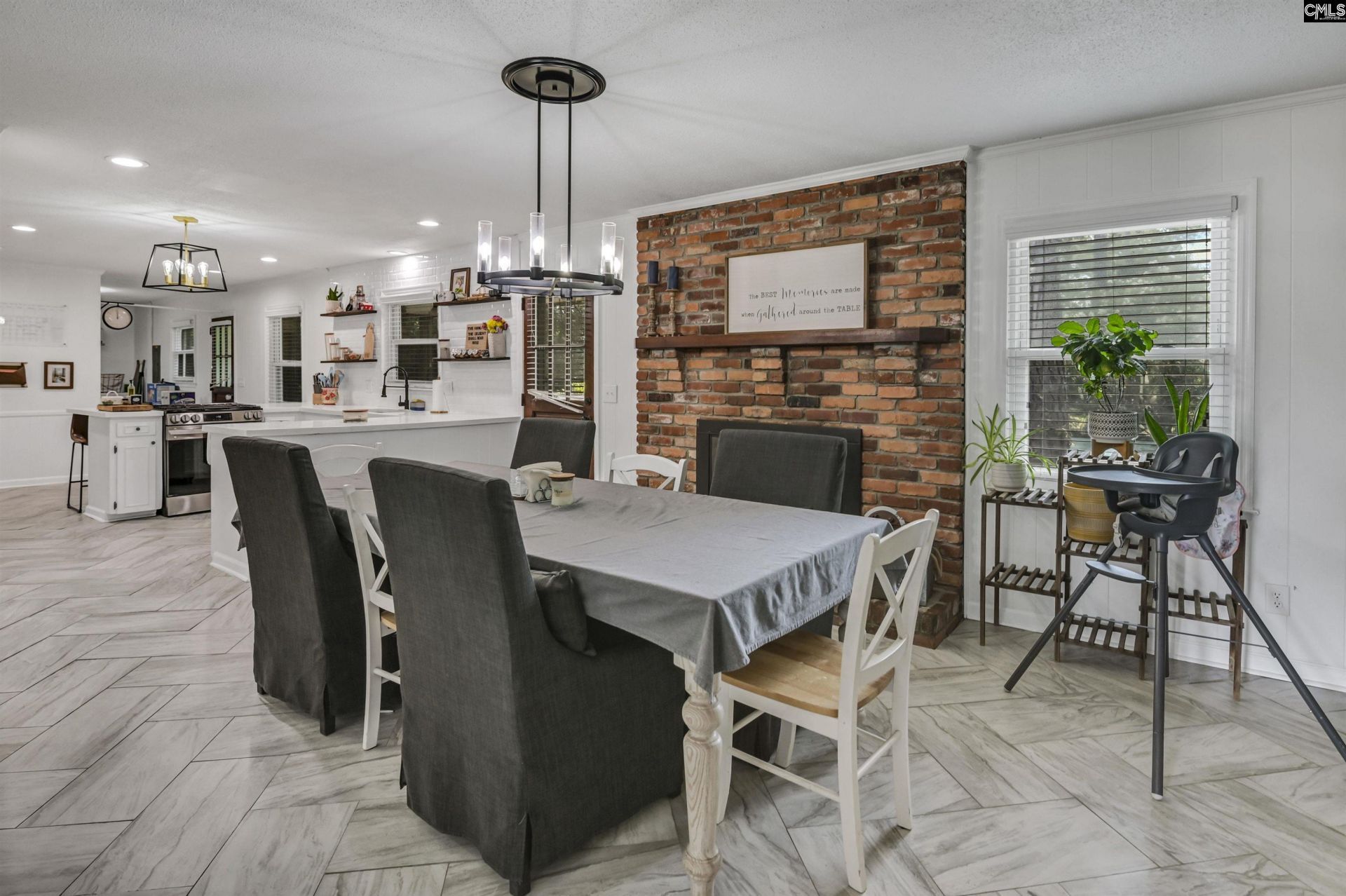 818 Kingsbridge Road Photo 17