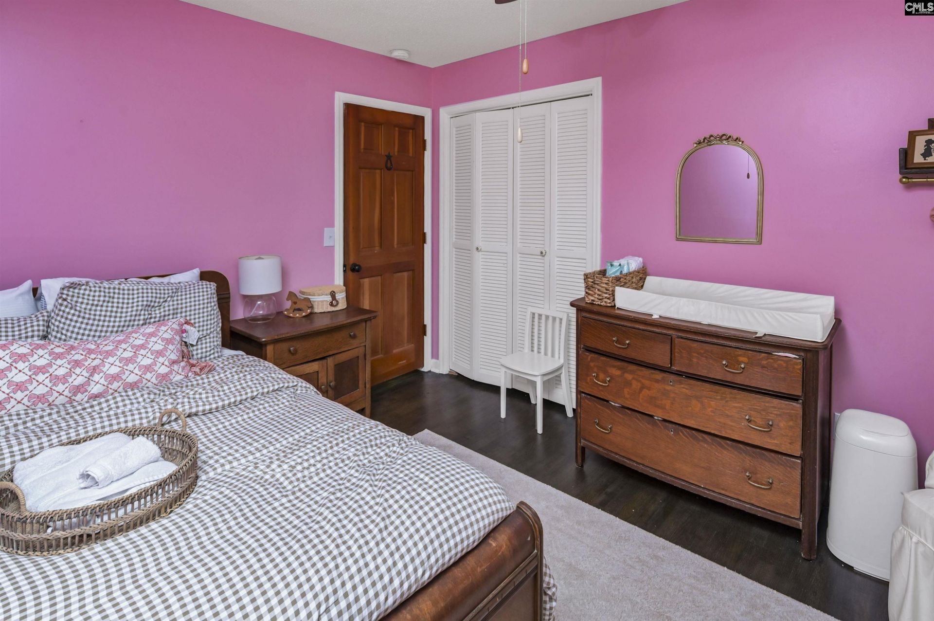 818 Kingsbridge Road Photo 24