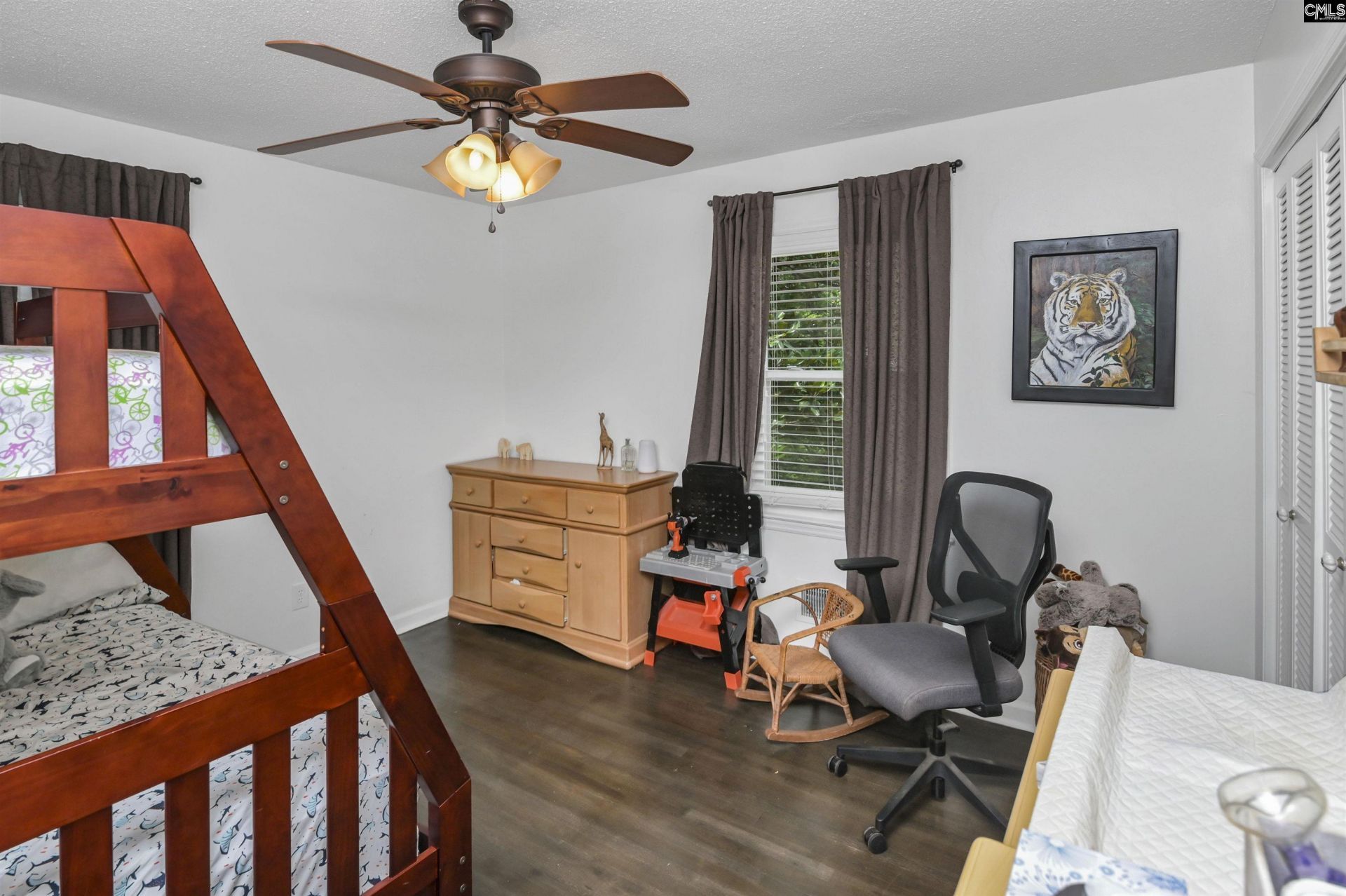 818 Kingsbridge Road Photo 25