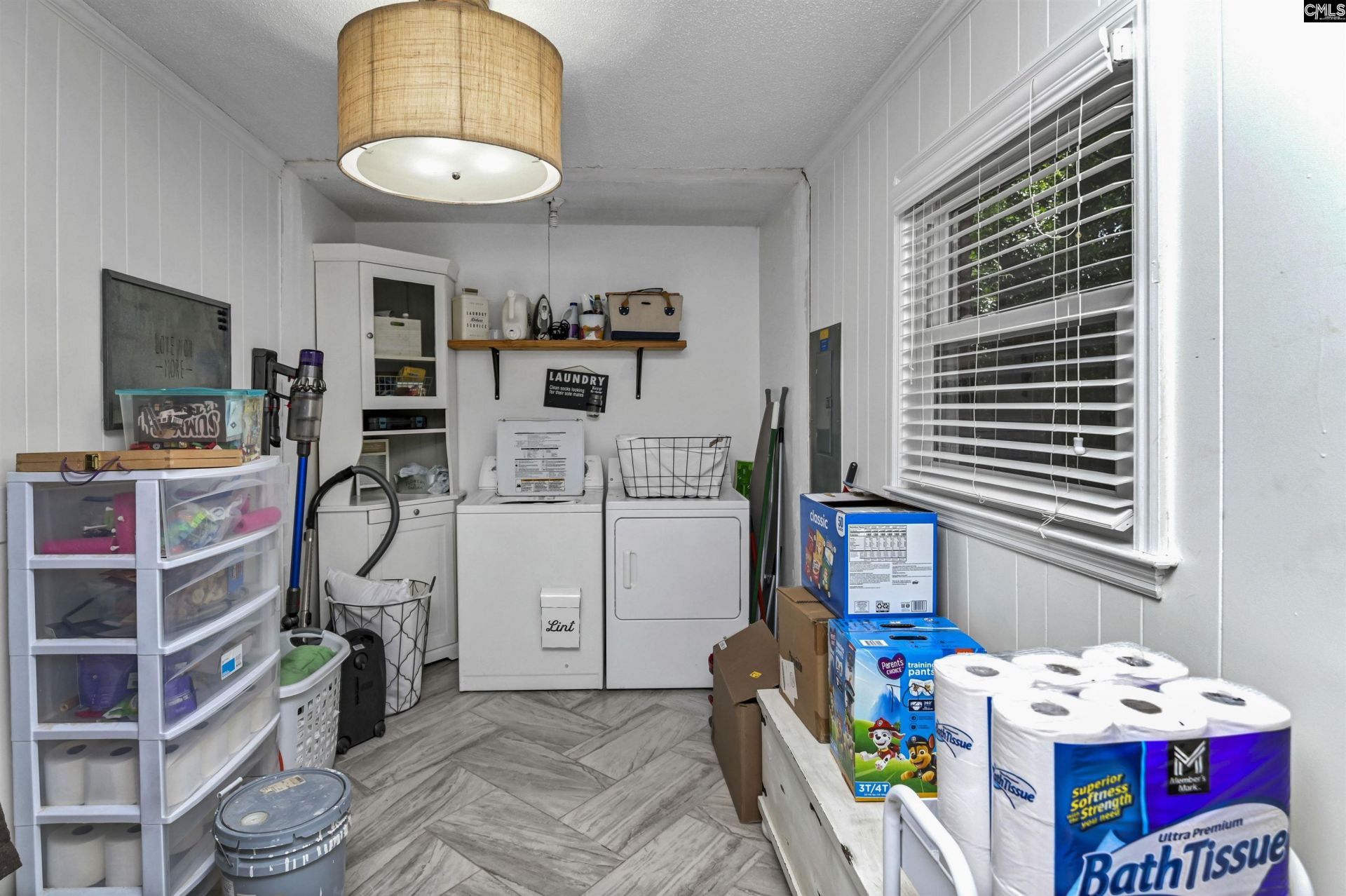 818 Kingsbridge Road Photo 6