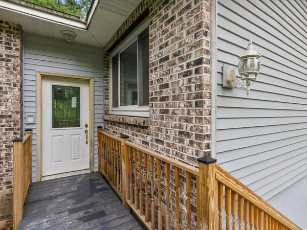 8945 Vergennes Street SE, Ada, MI 49301
