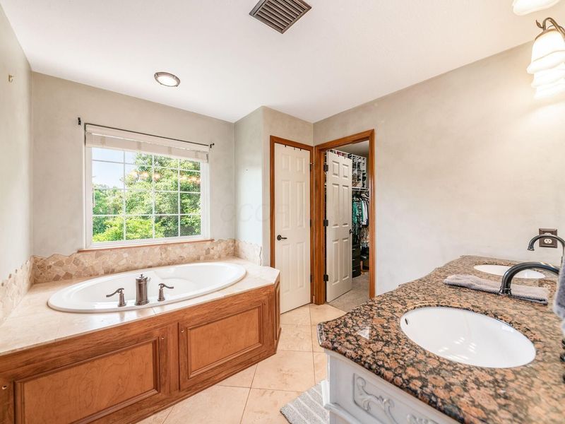 6892 Whitetail Lane, Westerville, OH 43082 Photo 18