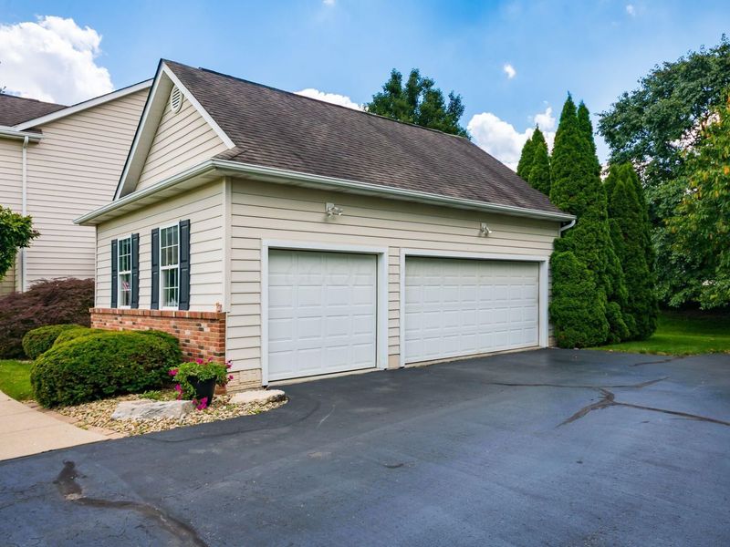 6892 Whitetail Lane, Westerville, OH 43082 Photo 29