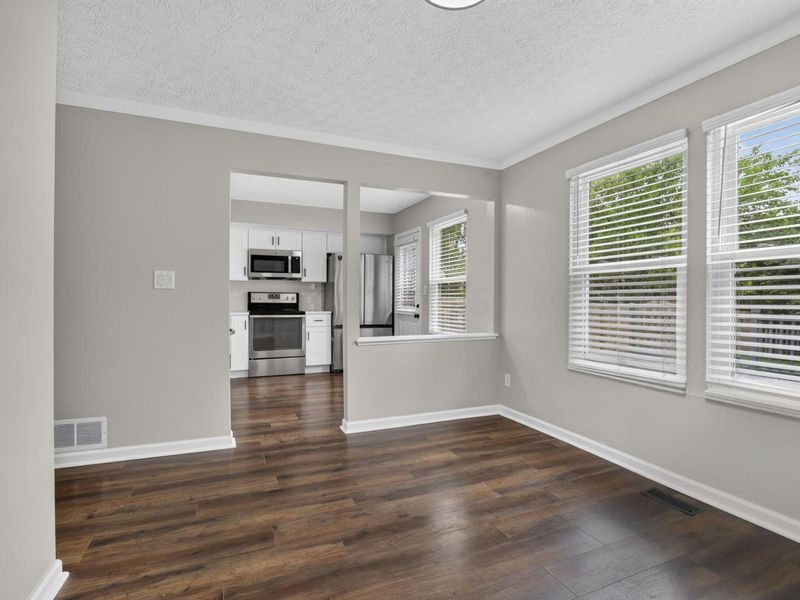 2425 Dunsworth Drive , Columbus, OH 43235 Photo 15