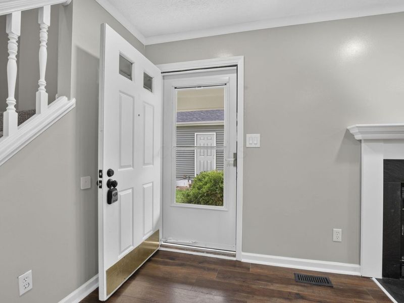 2425 Dunsworth Drive , Columbus, OH 43235 Photo 20