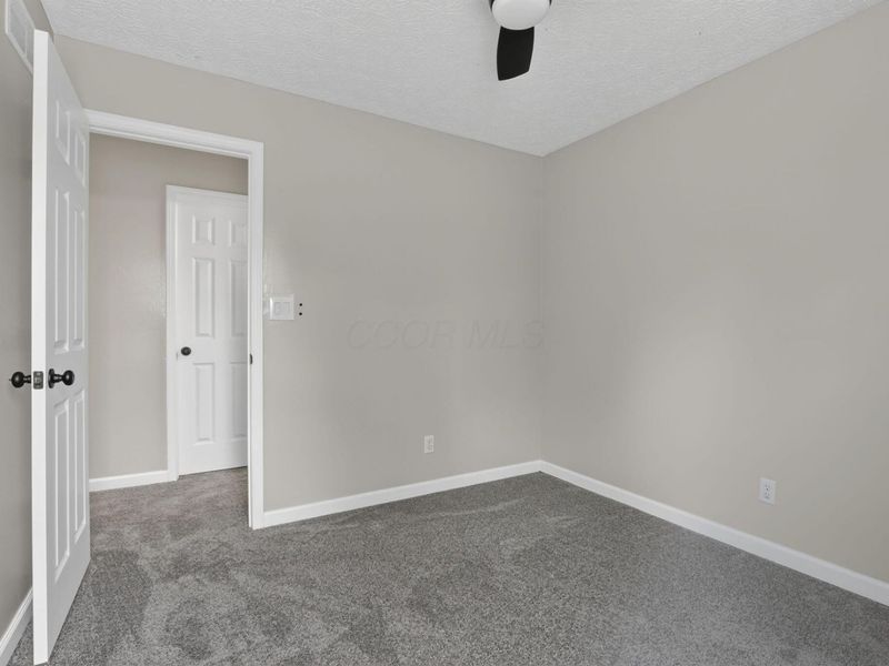 2425 Dunsworth Drive , Columbus, OH 43235 Photo 30