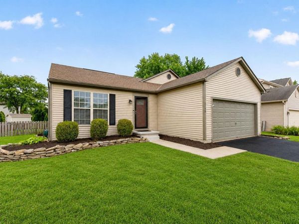 2768 Westrock Drive, Hilliard, OH 43026