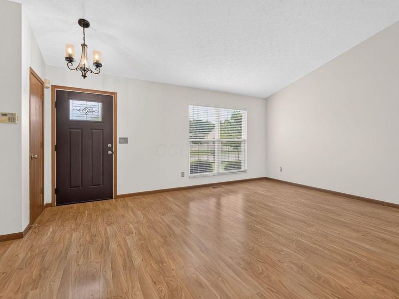 2768 Westrock Drive, Hilliard, OH 43026 Photo 12