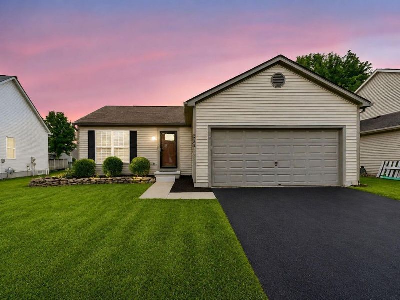 2768 Westrock Drive, Hilliard, OH 43026 Photo 3