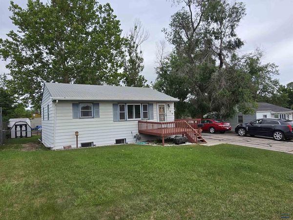 706 E OHIO, Rapid City, SD 57701