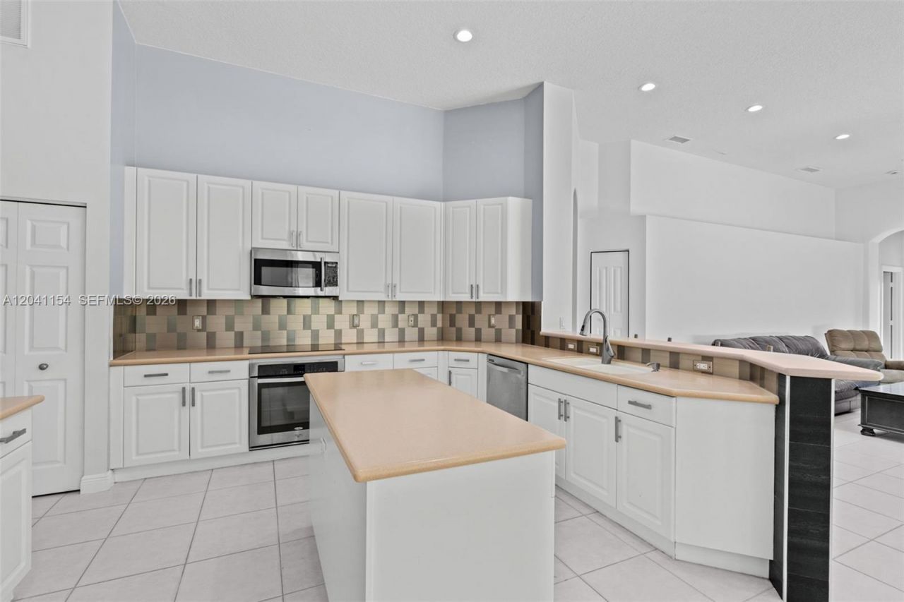 5019 NW 113 Avenue , Coral Springs, FL 33076 Photo