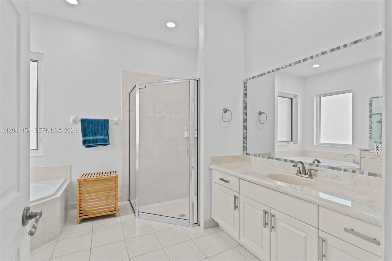 5019 NW 113 Avenue , Coral Springs, FL 33076 Photo
