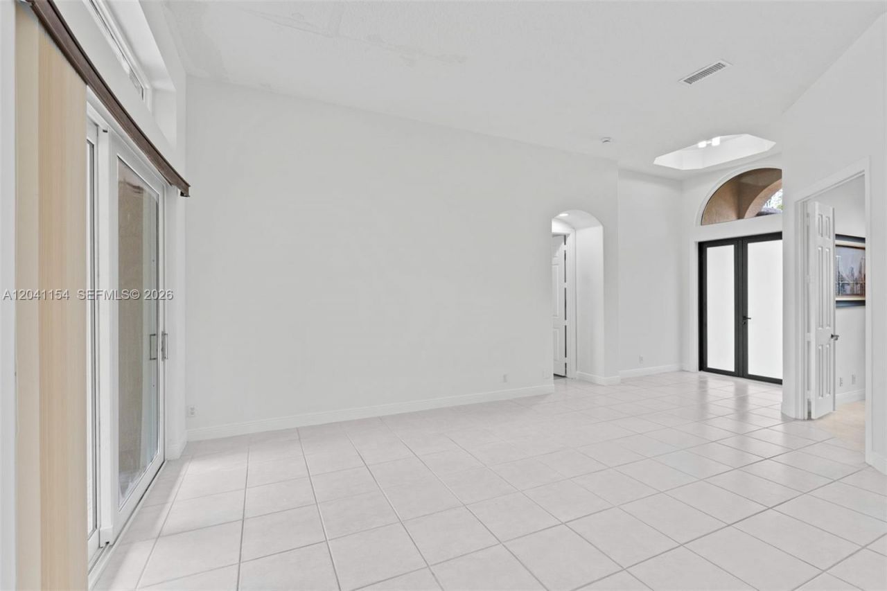 5019 NW 113 Avenue , Coral Springs, FL 33076 Photo
