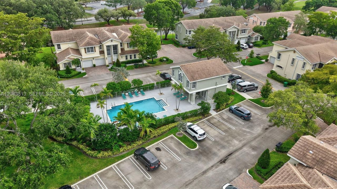 12442 NW 10th Ct, Unit C-14, Coral Springs, FL 33071 Photo