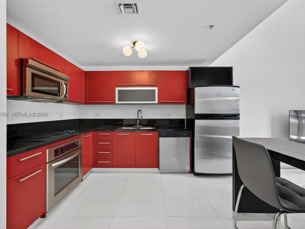 253 NE 2nd St , Unit 424, Miami, FL 33132