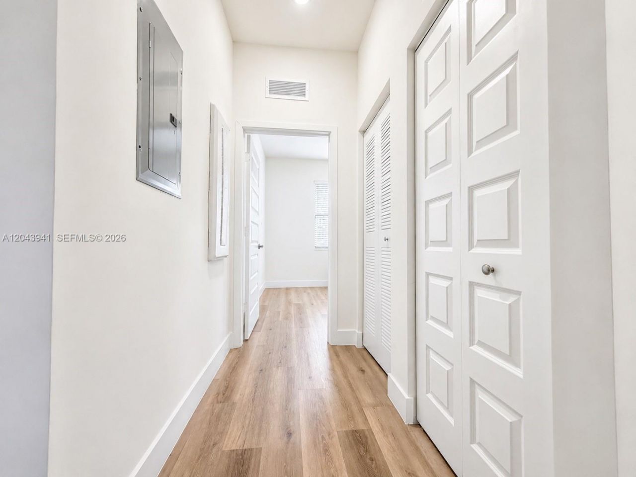8015 NW 104th Ave , Unit 21, Doral, FL 33178 Photo