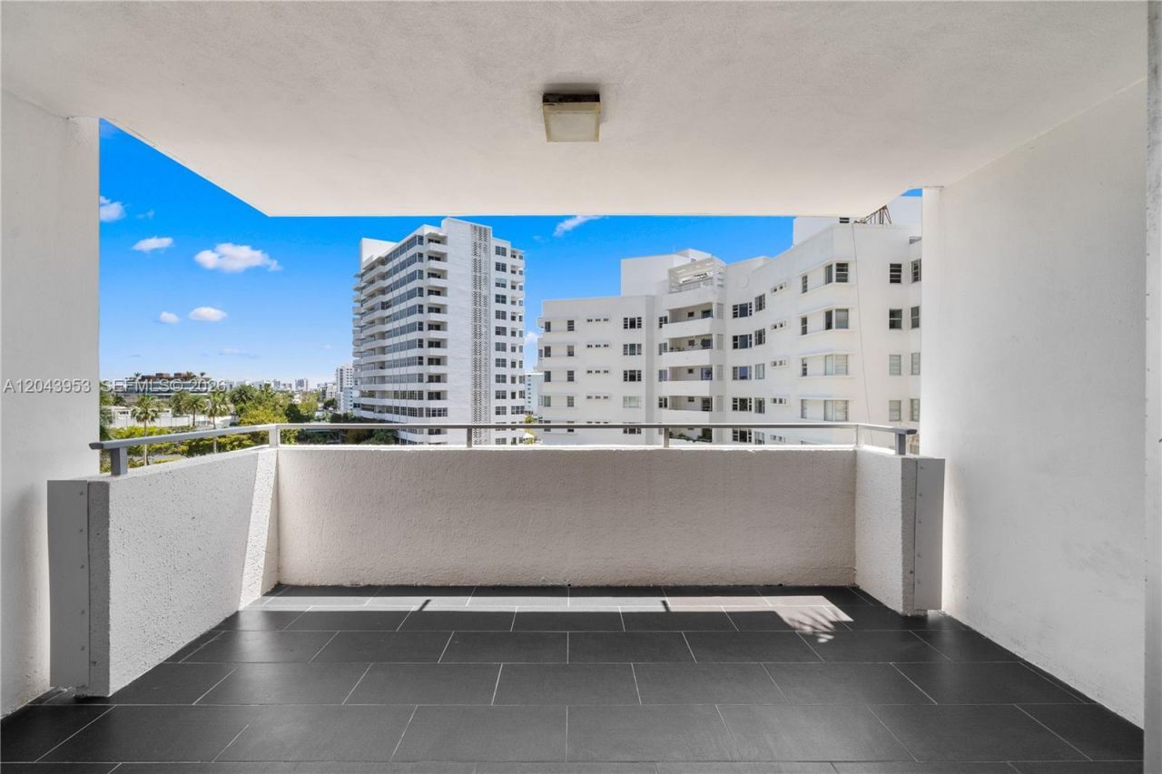 11 Island Ave , Unit 610, Miami Beach, FL 33139 Photo