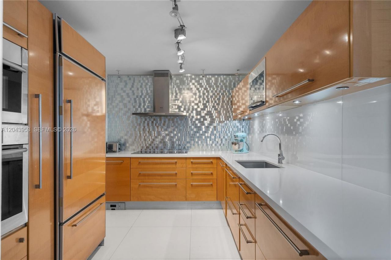 11 Island Ave , Unit 610, Miami Beach, FL 33139 Photo