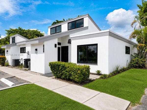 1709 NW 72nd Ave , Unit 66, Plantation, FL 33313